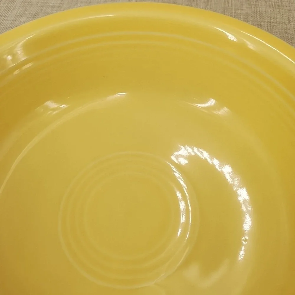 Fiesta Retired Sunflower Yellow Classic Rim Cereal Bowl 6 7/8